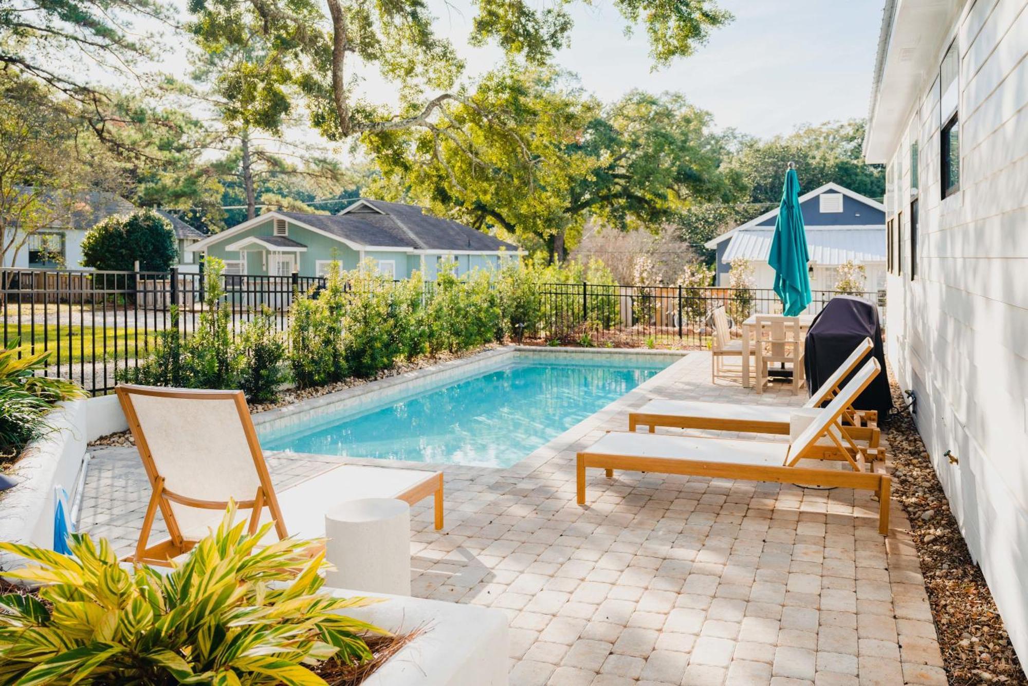 108 The Church St Collection With Pool Fairhope Exterior photo